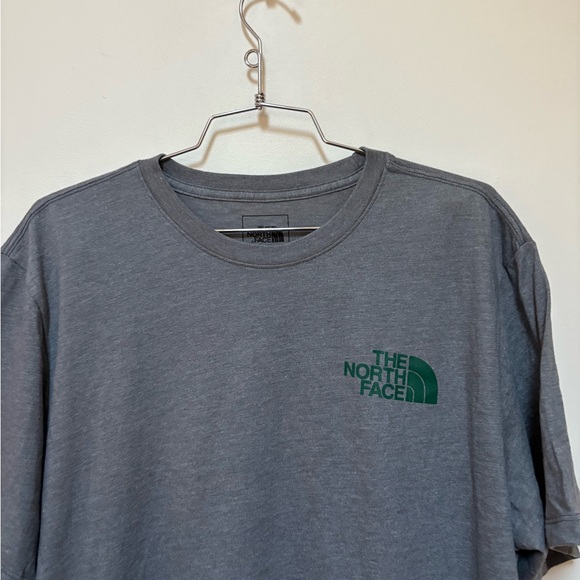 NWOT The North Face Crown Shyness Tee Size Medium - Picture 6 of 12
